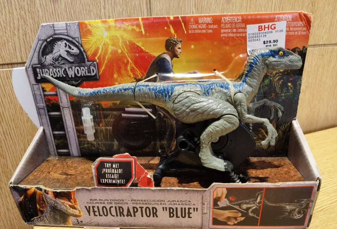 Velociraptor blue best sale toy