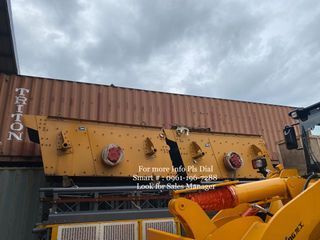 Vibrating screen