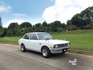 Vintage 1972 Toyota Coupé for Wedding, Photography and Production Rental