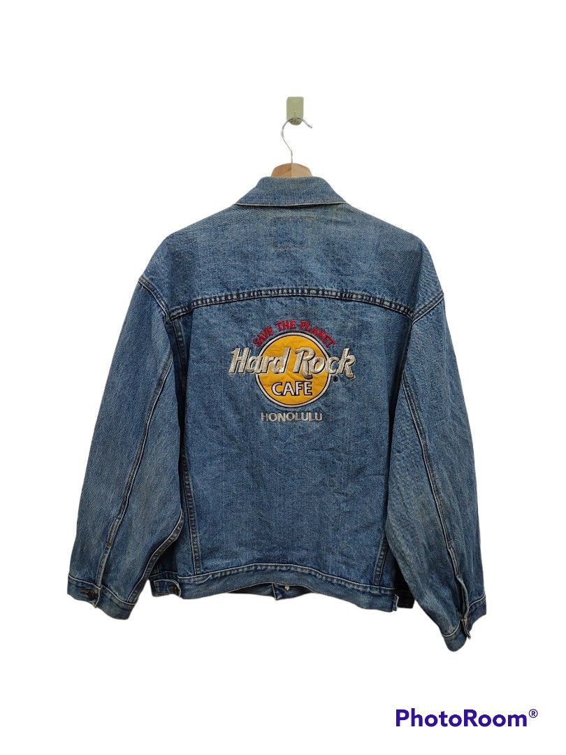 VINTAGE HARD ROCK CAFE JEANS JACKET Men s Fashion Coats Jackets