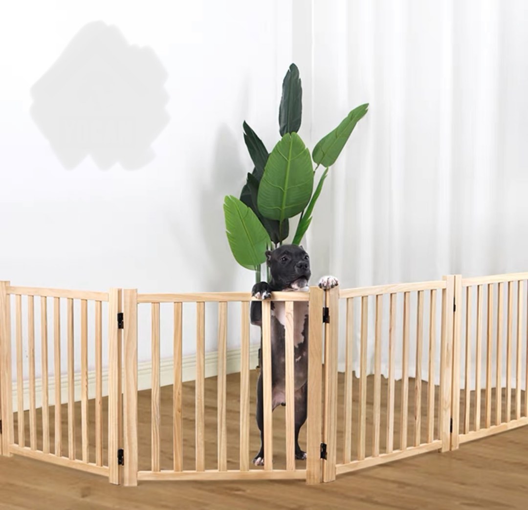 Wood Pet fence, Pet Supplies, Homes & Other Pet Accessories on Carousell