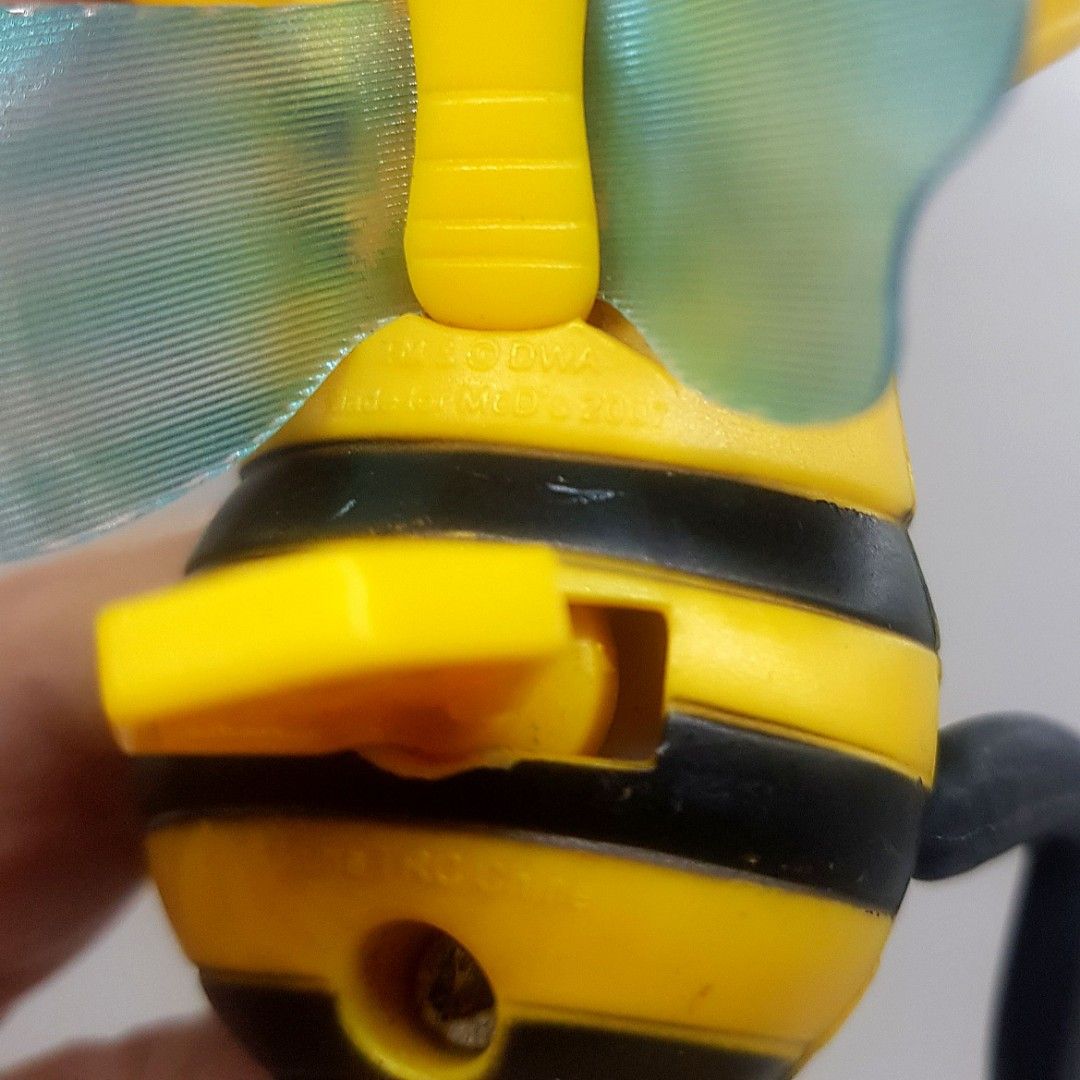 2007 The Bee Movie Barry Benson McDonald Happy Meal Dreamworks, Hobbies