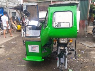 Second hand tricycle for sale hotsell