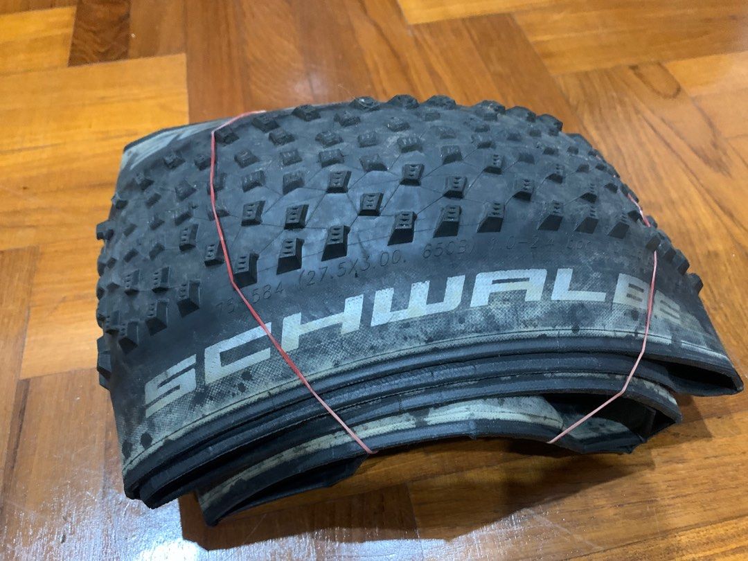27.5 plus tire schwalbe rocket Ron 27.5 x 3.0 Sports Equipment