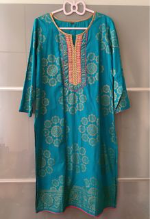印度民族傳統服裝藍綠系鑲金線圖案中袖開叉長上衣 Indian style blue & green long shirt top with gold pattern64215942210051110