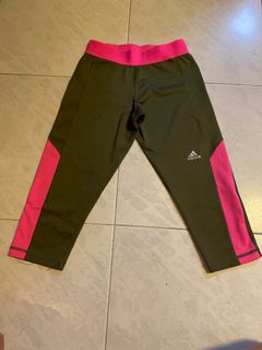 (Category: ) located in . Submitted by swyee (Listing ID 1216401308, Image 1). Description: .