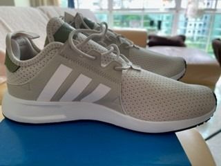 Adidas cq2410 top