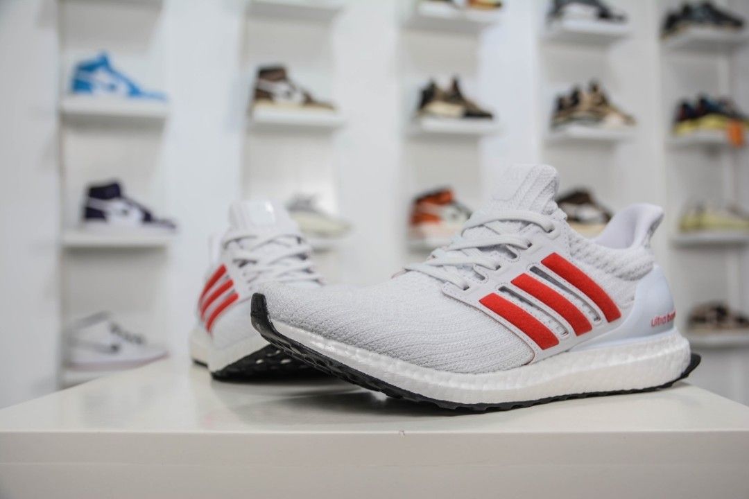 Ultra boost 2025 4.0 scarlet