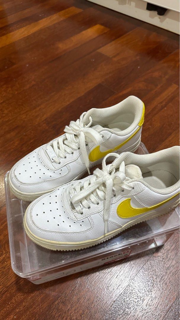 Af1 yellow swoosh clearance