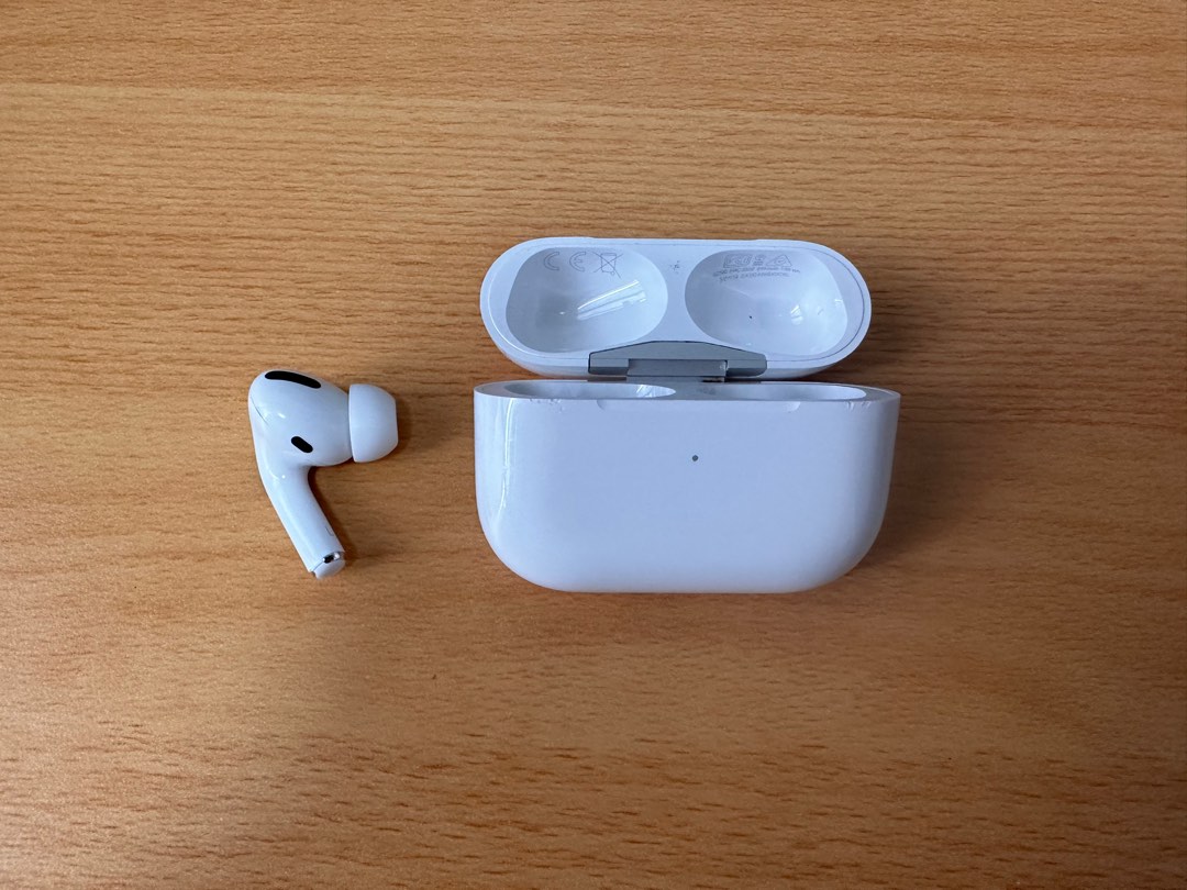 AirPods Pro gen 1 with left AirPod, Audio, Earphones on Carousell