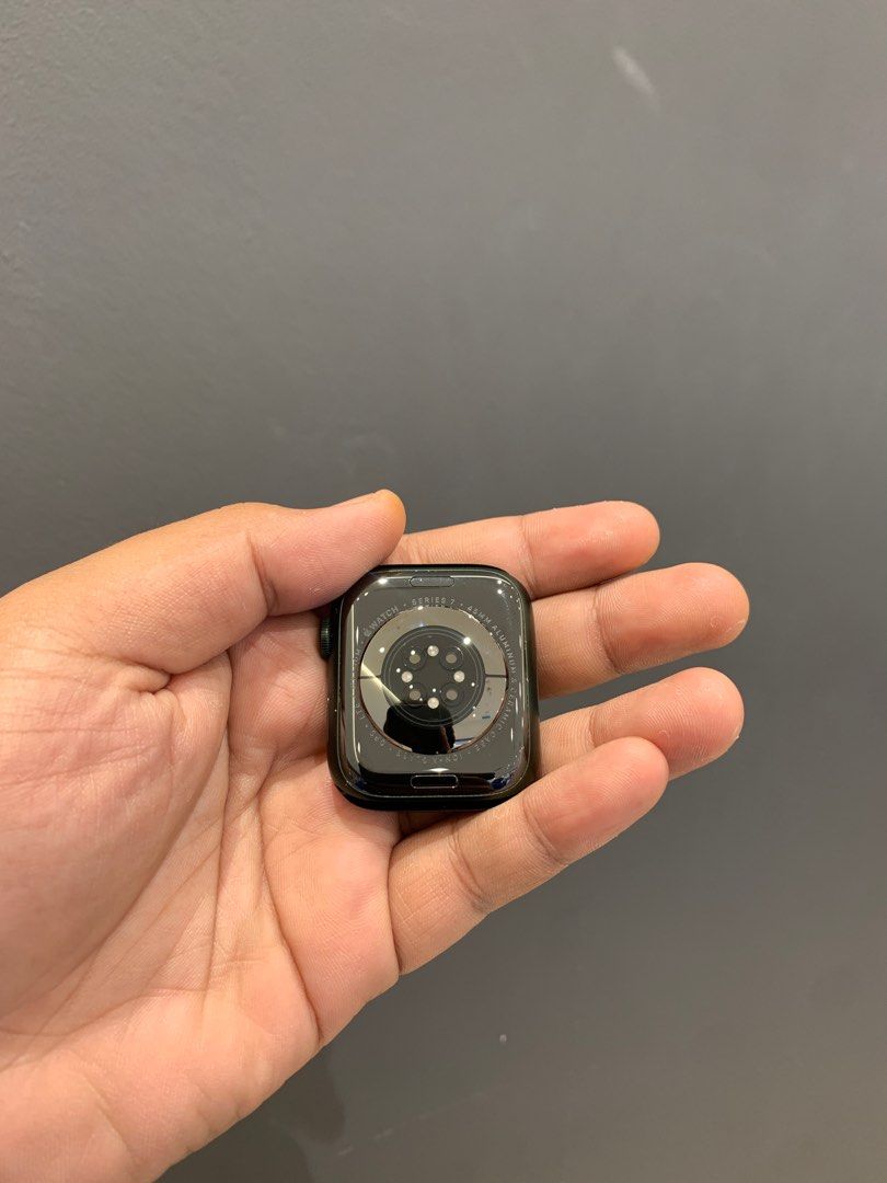 Apple watch se 4mm best sale