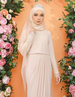 (Category: ) located in . Submitted by aynahashim28 (Listing ID 1216285179, Image 1). Description: .