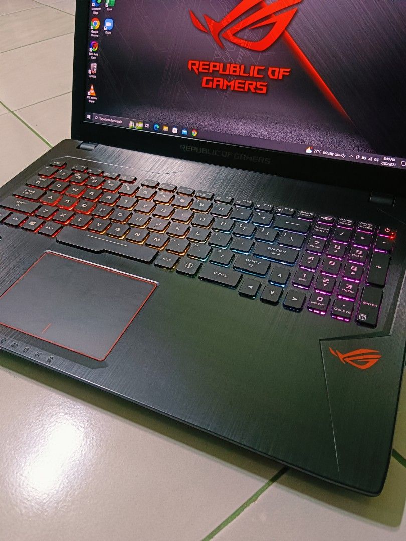 ASUS ROG STRIX Core i7 7700HQ 8GB DDR4 RAM 256GB SSD NVIDIA GeForce GTX ...