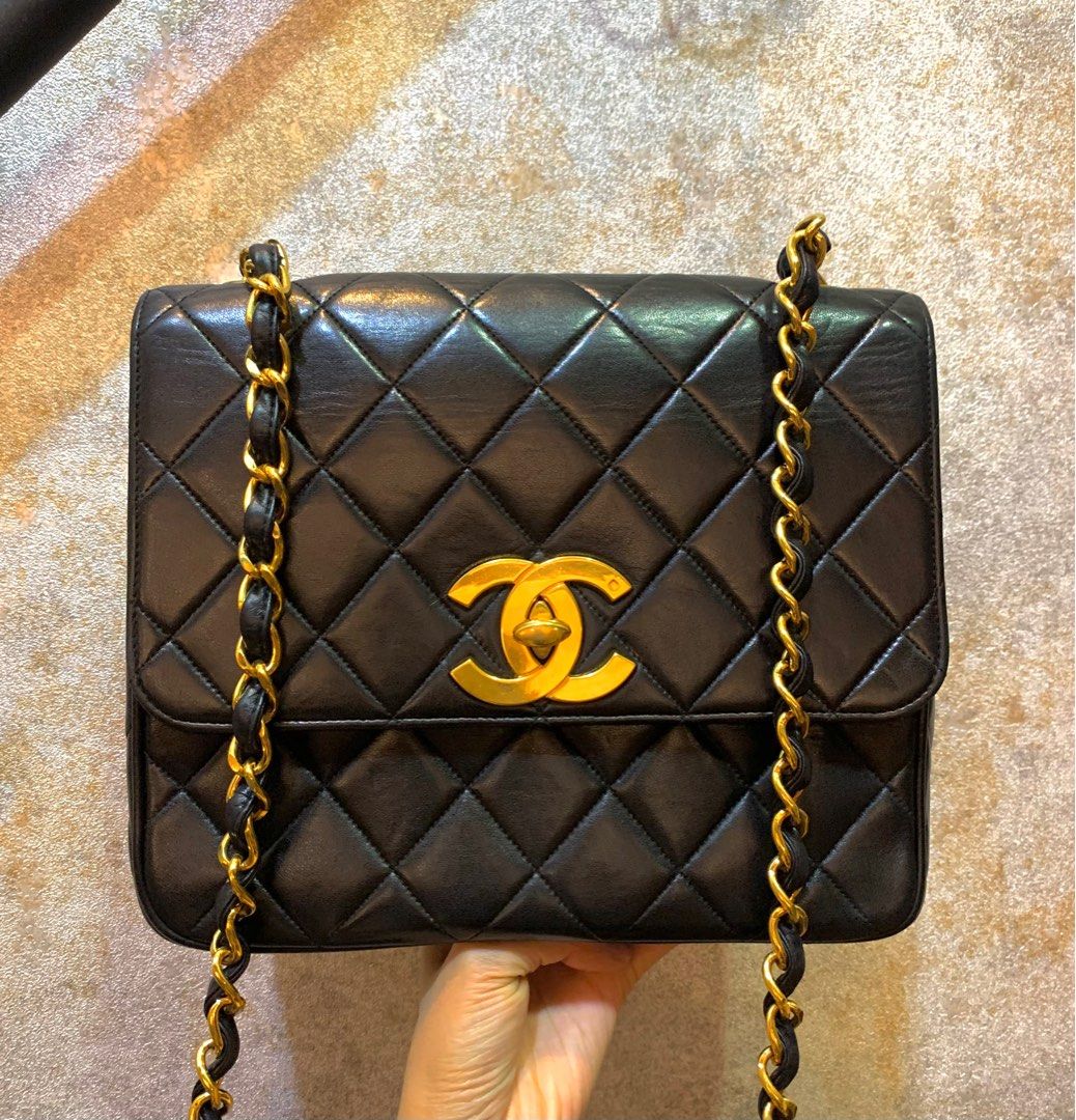 Authentic Chanel Vintage Big Cc logo Lambskin, Luxury, Bags