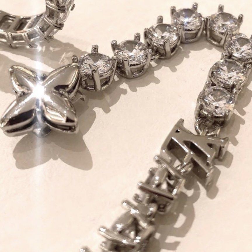 LV crystals Bracelets 100% Authentic, Men's Fashion, Watches