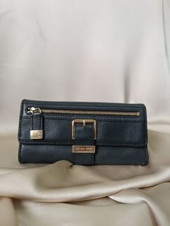 (Category: ) located in . Submitted by Atan.Thrift (Listing ID 1216367325, Image 1). Description: .
