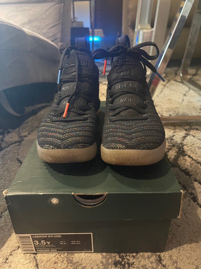 Lebron discount xvi boys