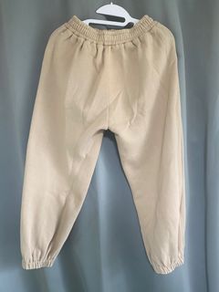 (Category: ) located in . Submitted by clothingd (Listing ID 1216371761, Image 1). Description: .