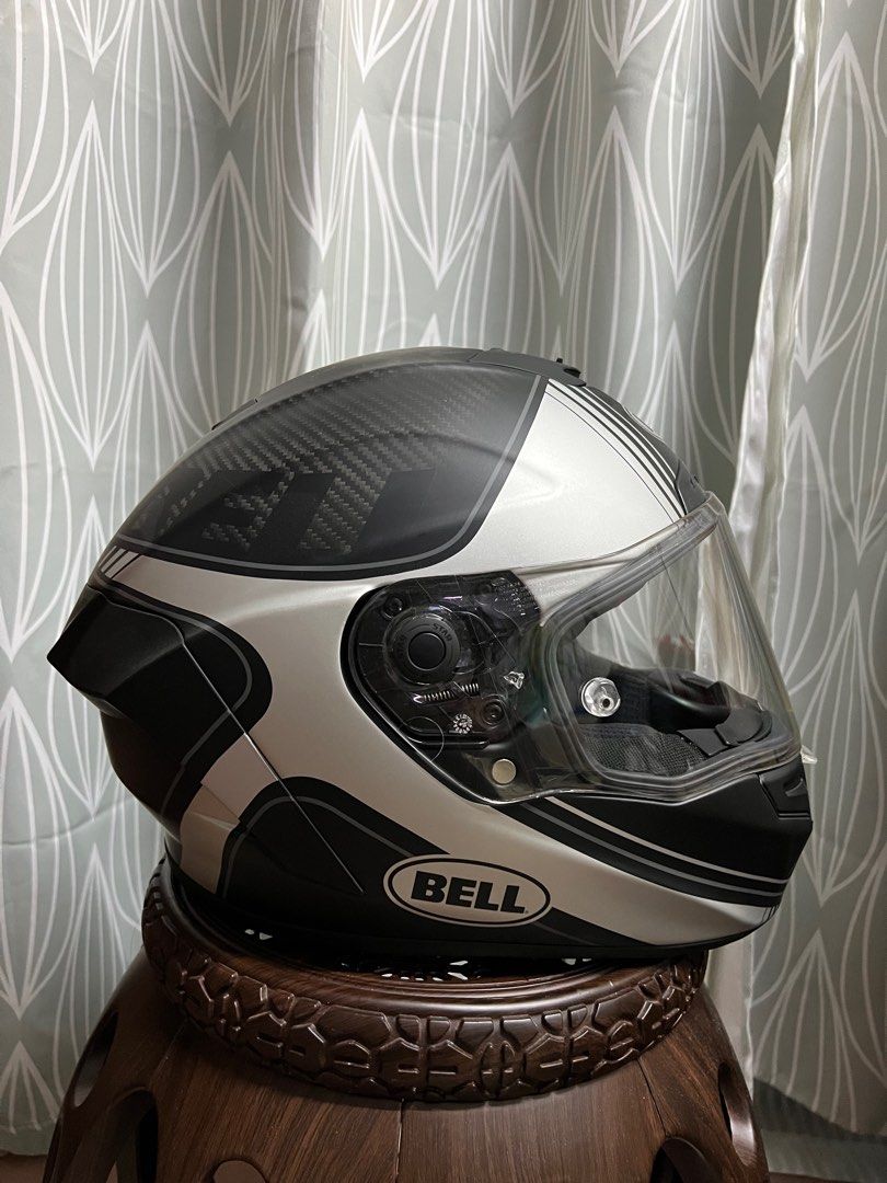 Bell race star tracer hotsell