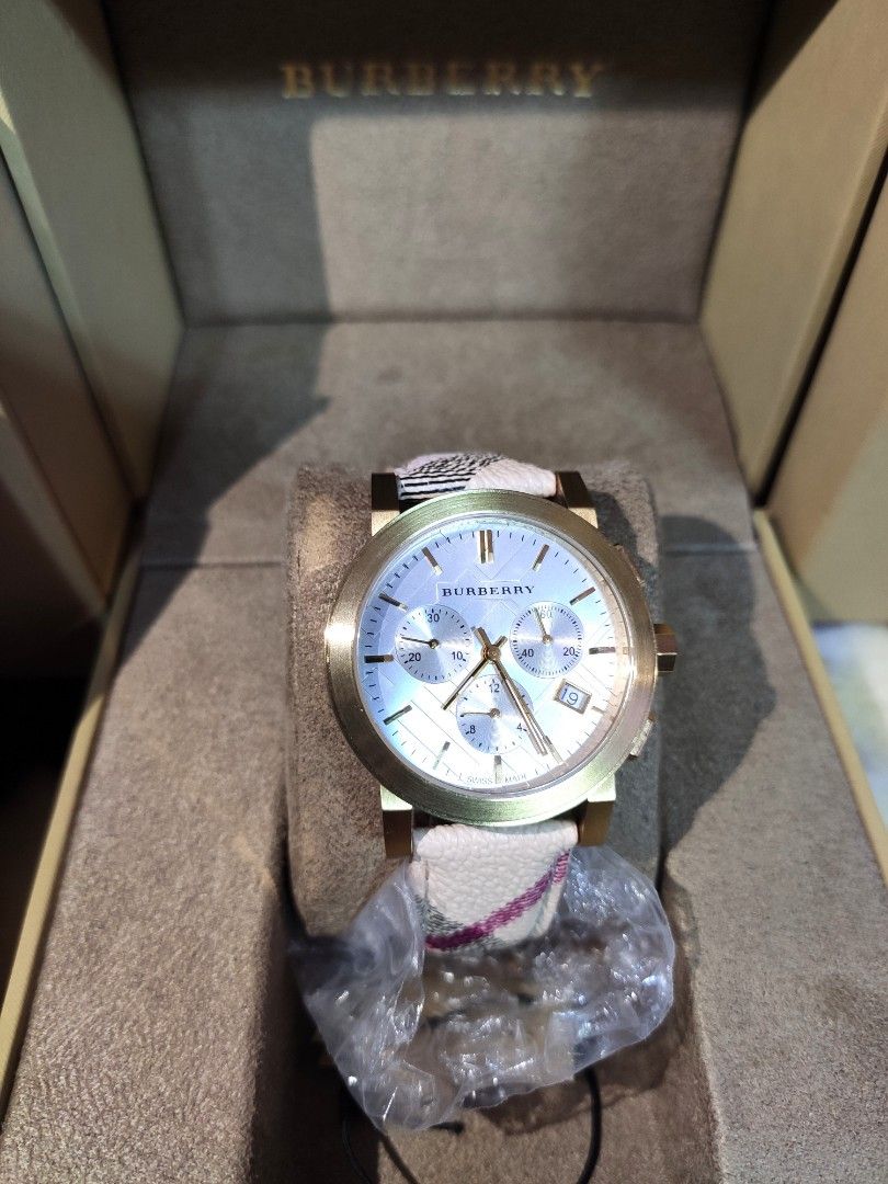 Burberry Women s BU9752 The City White Plaid Leather Watch Luxury Watches on Carousell