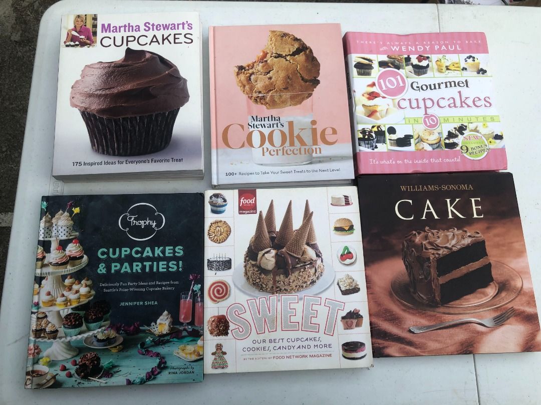 Cake Books Coffee table books (Category: Storybooks) located in Quezon City. Submitted by outoftheboxph (Listing ID 1216332995, Image 1). Description: Various Baking/ Bread cookbooks Price is listed per book ======= Title: Martha Stewart's Cupcakes Author: Martha Stewart Format: Paperback Hardcover ‏ : ‎ 352 pages Item Weight ‏ : ‎ 2.24 pounds Dimensions ‏ : ‎ 7.35 x 0.9 x 9.1 inches Price: PhP300.00 ======= Title: Cookie Perfection Author: Marth