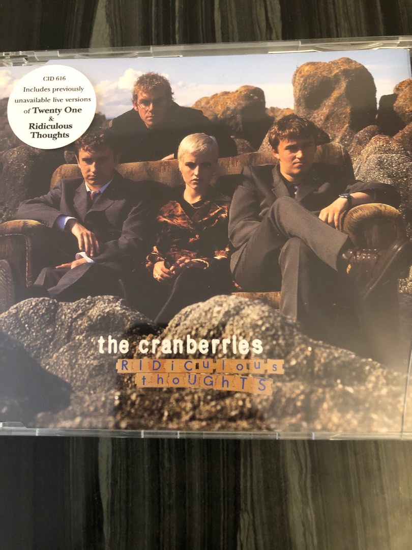 日版CD 二手 cranberries ridiculous thoughts 1993, 興趣及遊戲, 音樂、樂器 & 配件, 音樂與媒體