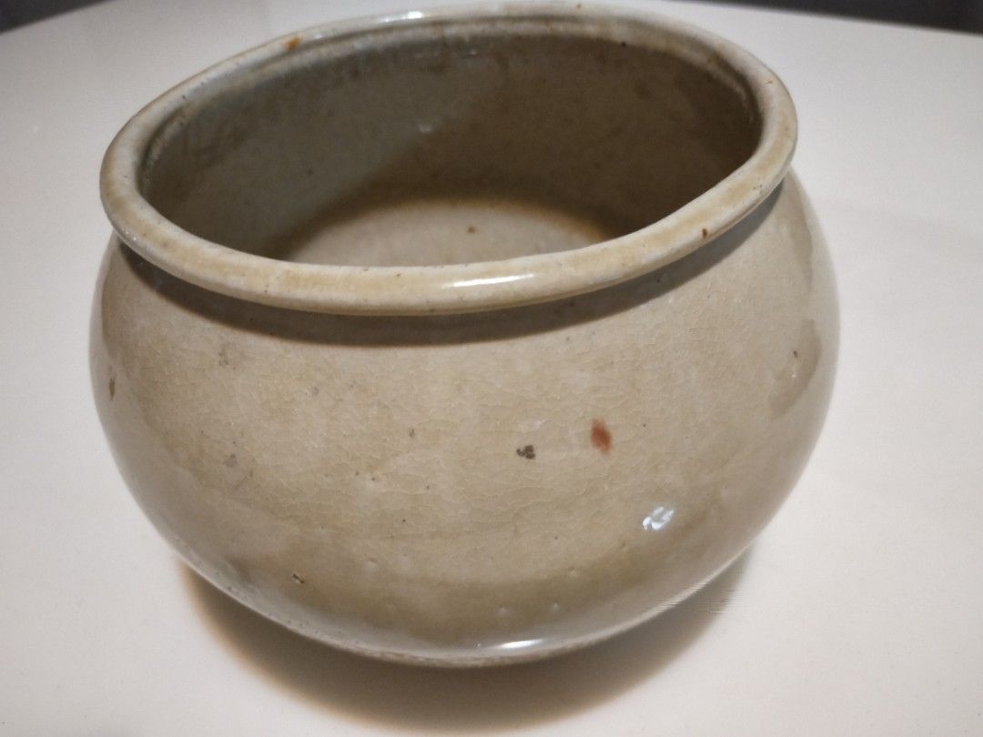 Ceramic bowl for flowers, Furniture & Home Living, Home Decor, Vases