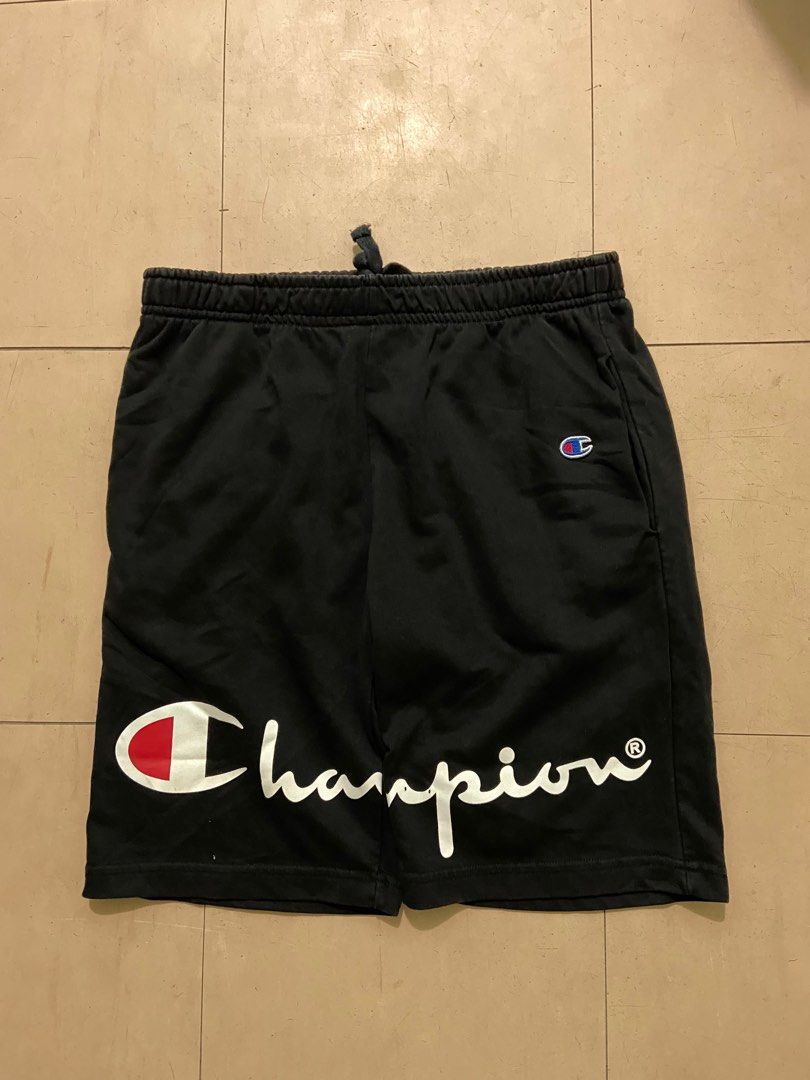 Supreme short, Men's Fashion, Bottoms, Shorts on Carousell