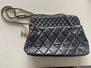 Chanel vintage tote bag