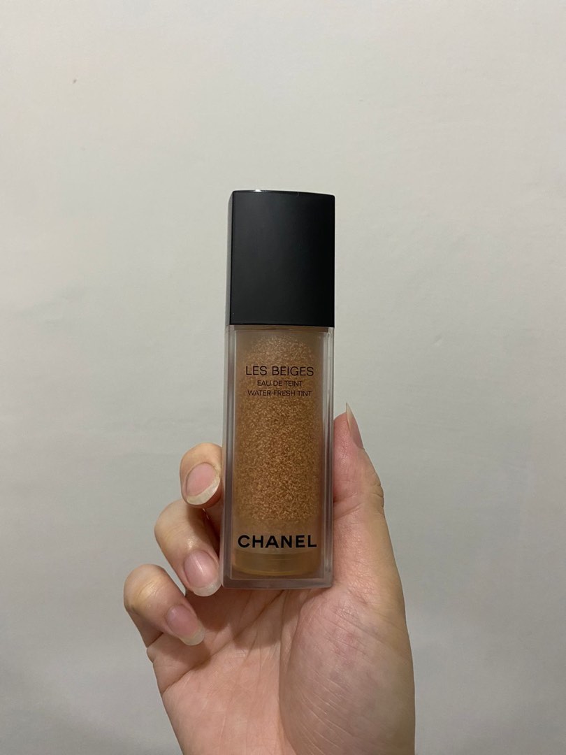 Chanel water tint light on Carousell