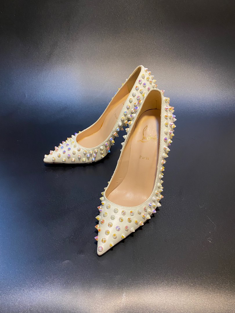 harga heels christian louboutin