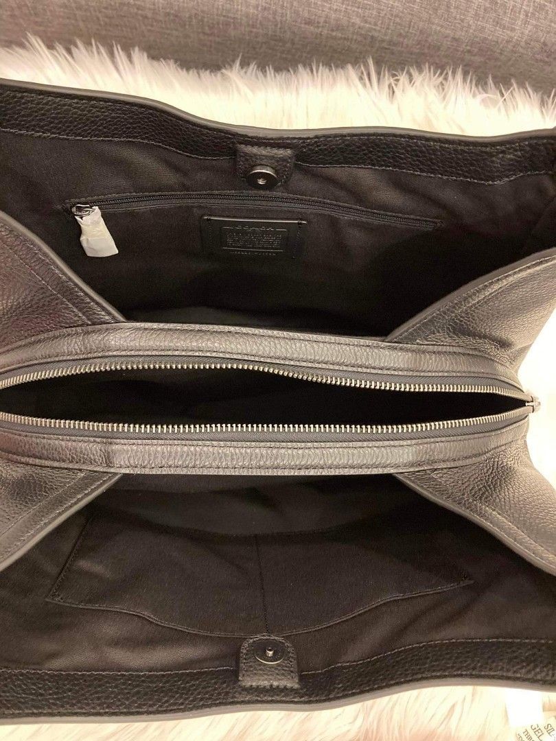 Coach Kristy Shoulder Bag, Women's Fashion, Bags & Wallets, Shoulder