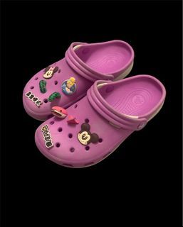 Crocs for womens