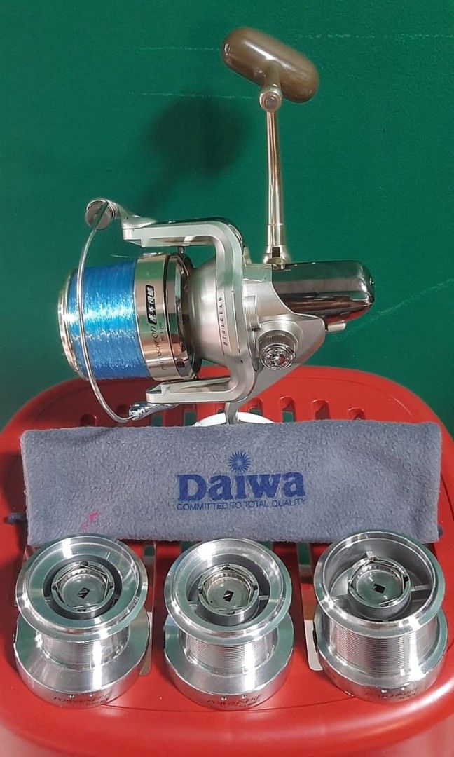 Daiwa QD Surf, Sports Equipment, Fishing on Carousell