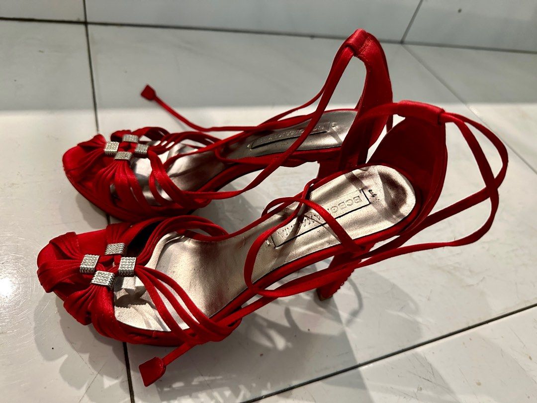 Bcbgeneration elle hotsell strappy booties