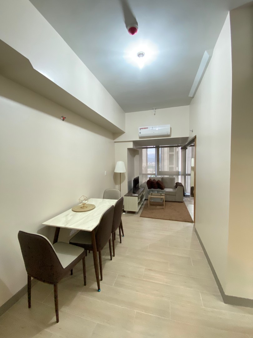 EXECUTIVE STUDIO FOR RENT AT EASTWOOD GLOBAL PLAZA, EASTWOOD CITY