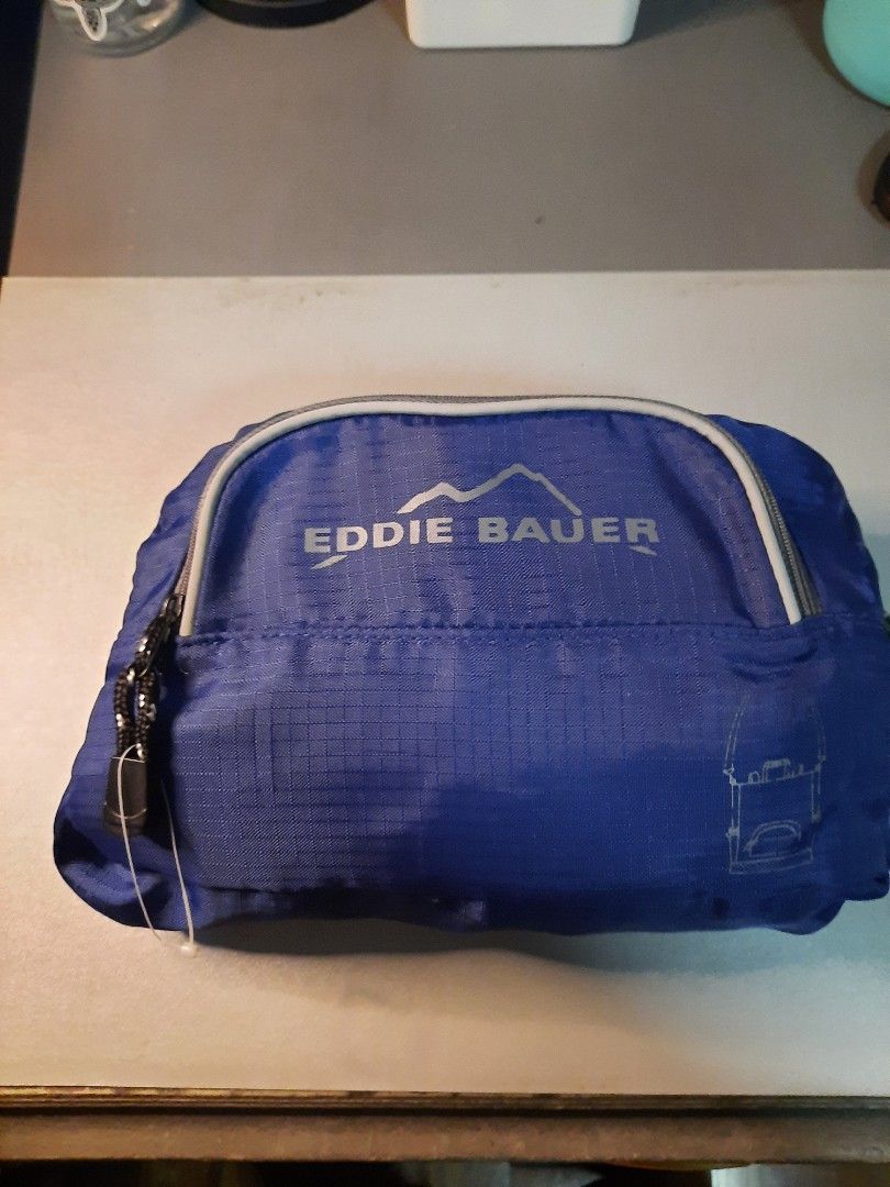 Foldable Backpack/Slingbag (Category: Backpacks) located in Valenzuela. Submitted by MGA_ALAALA_NG_STAFE (Listing ID 1216366978, Image 2). Description: Very lightweight, easy to store and pack. Can be used as a backpack or sling bag. Has many compartments. Good for hiking/camping..