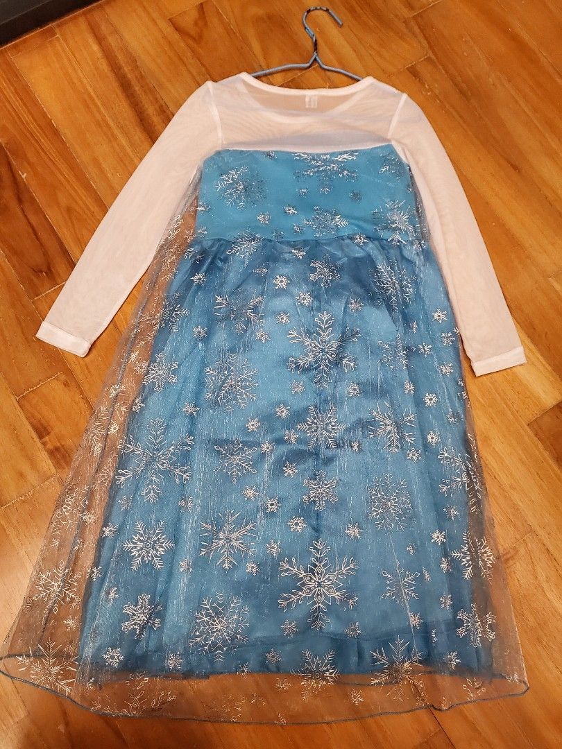 Frozen Elsa Costume, Babies & Kids, Babies & Kids Fashion on Carousell