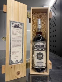（分類：）位於 。 由 whiskylover1985 提交（商品編號 1216436095，圖片 1）。簡介： 。