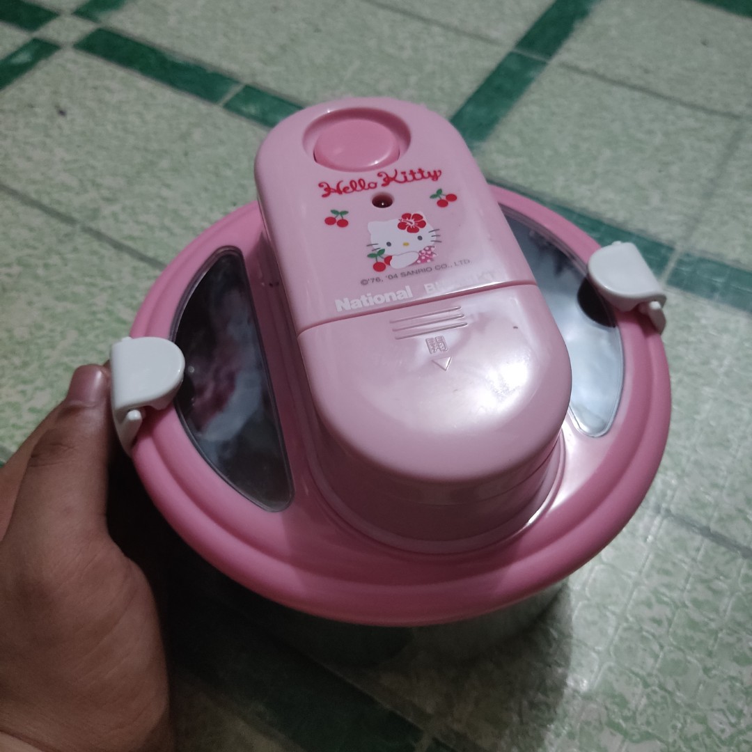 Hello Kitty Ice cream Maker Sanrio, Hobbies & Toys, Toys & Games on
