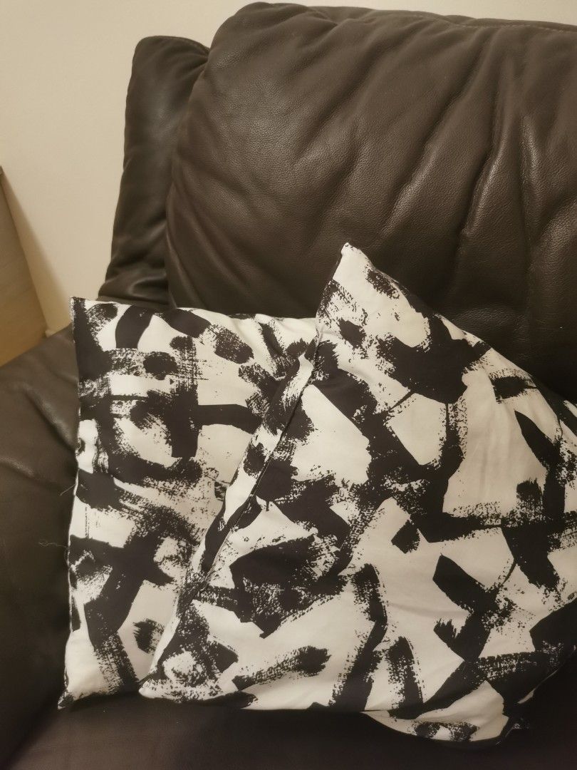IKEA TURILL Cushion, white/black, 40x40 cm