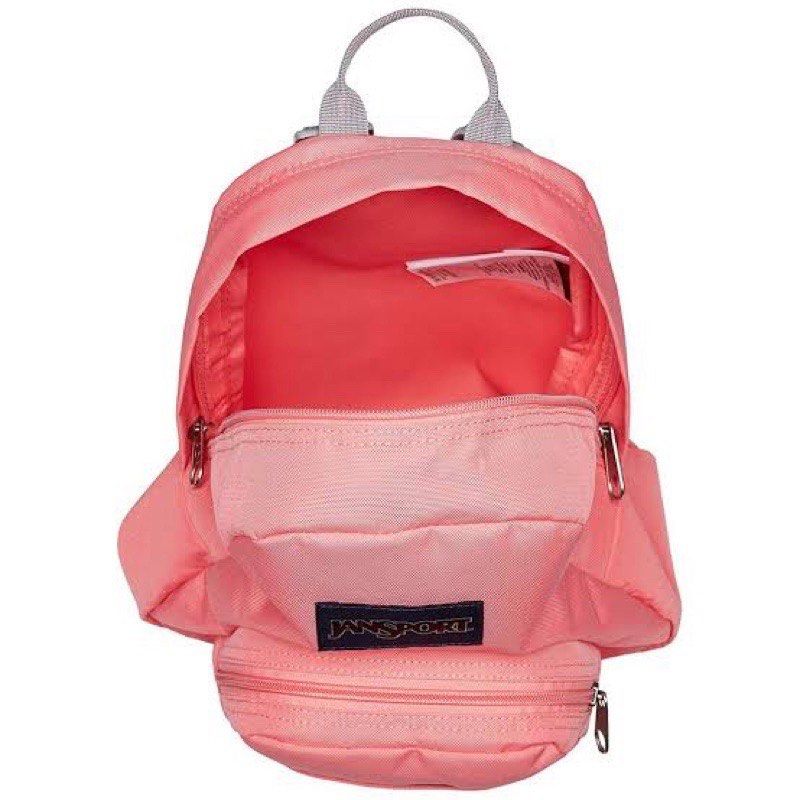 JanSport Half Pint Mini Backpack Strawberry Pink (Category: Backpacks) located in Pasay City. Submitted by roxettenise (Listing ID 1216388834, Image 2). Description: JanSport Half Pint Mini Backpack Strawberry Pink 100%ORIGINAL BOUGHT IN US ONHAND DETAILS: Small and light FEATURES Adjustable shoulder straps JanSport Half Pint Mini Backpack is the perfect throw-on-and-go minature backpack. .