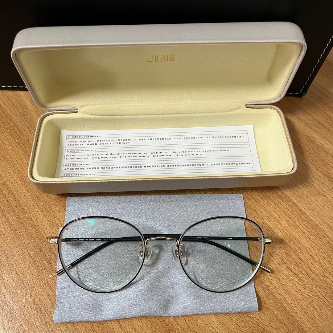 日本JINS 極細金屬邊框輕量眼鏡LMF-18A-077CK 98 近全新氣質百搭款, 她的時尚, 手錶及配件, 眼鏡在旋轉拍賣
