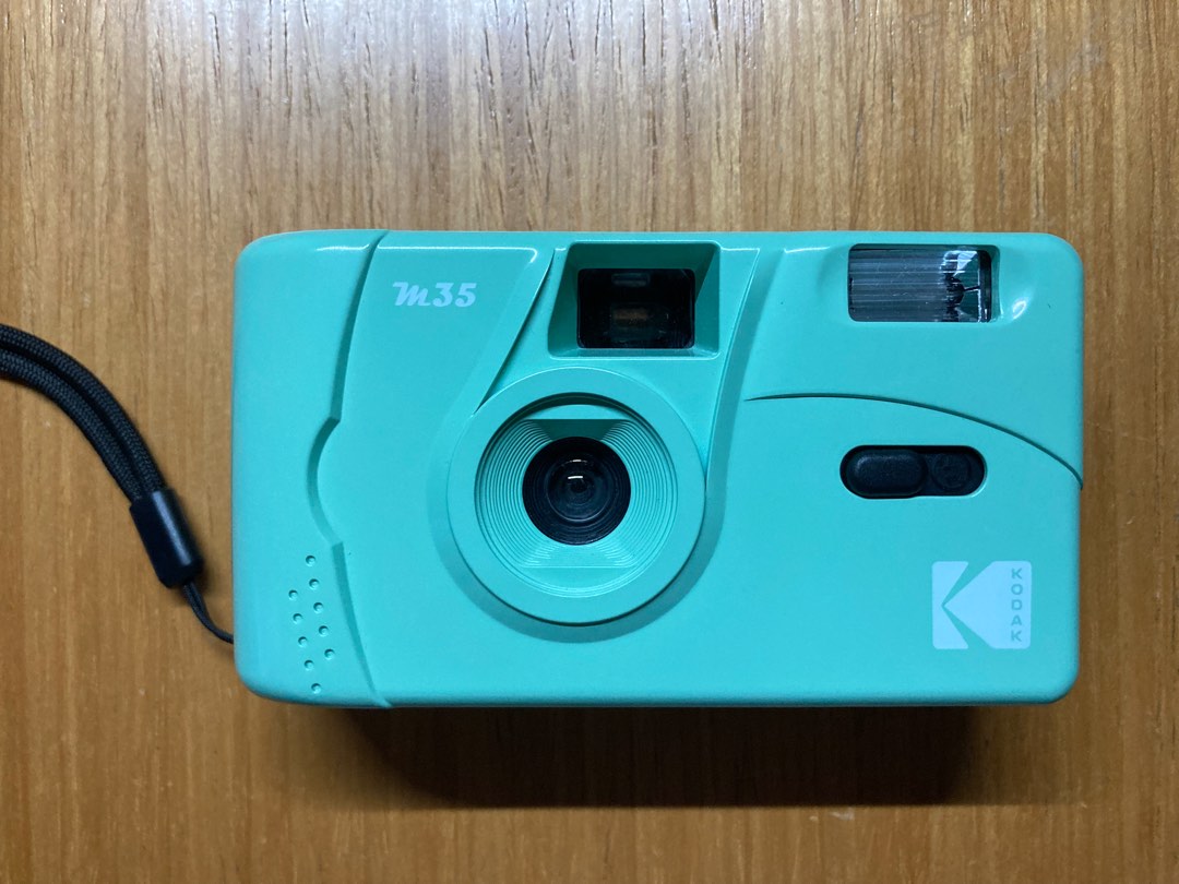 Kodak M35 Film Camera (Mint Green), Photography, Cameras on Carousell