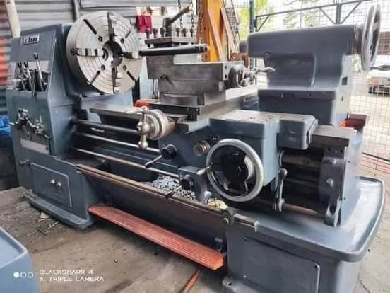 LATHE MACHINE AVAILABLE, Commercial & Industrial, Industrial Equipment ...
