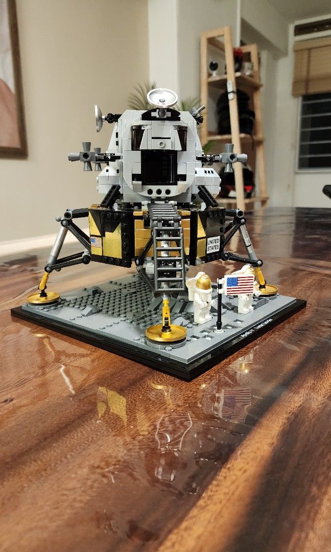 Lego Lunar Lander, Hobbies & Toys, Toys & Games on Carousell