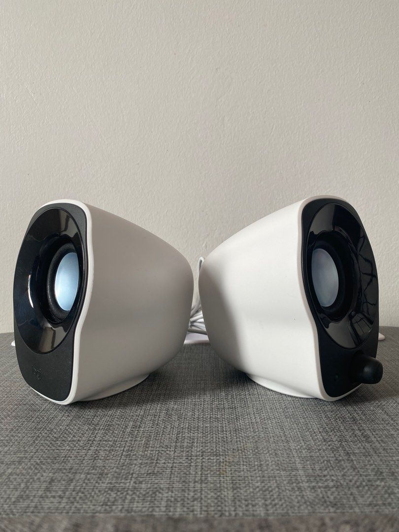 Logitech Z120 Compact Stereo Speakers (White) on Carousell