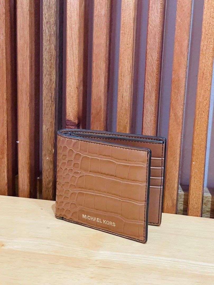 Michael kors crocodile discount wallet