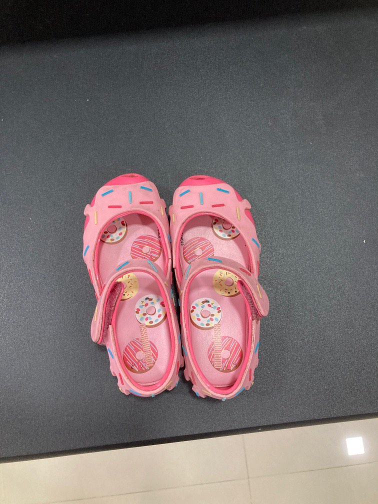 Mini Melissa Shoes, Babies & Kids, Babies & Kids Fashion on Carousell