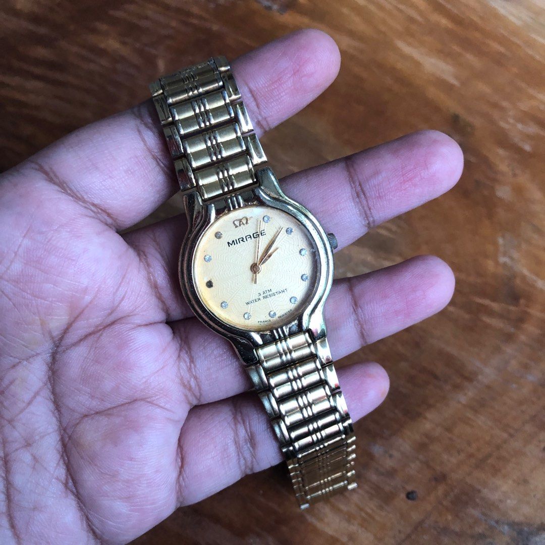 Mirage 3 atm water resistant top
